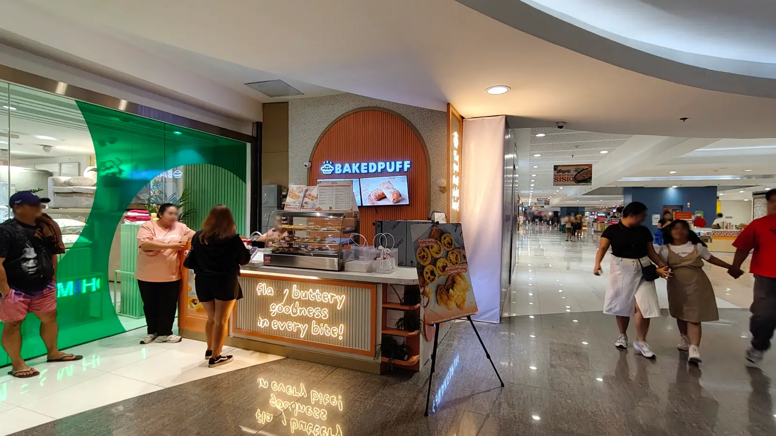 BAKED PUFF in SM Megamall